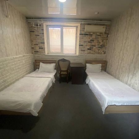 Hostel Na Bobura タシュケント エクステリア 写真