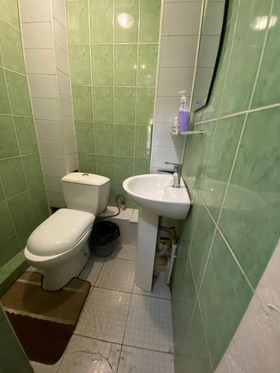 Hostel Na Bobura タシュケント エクステリア 写真
