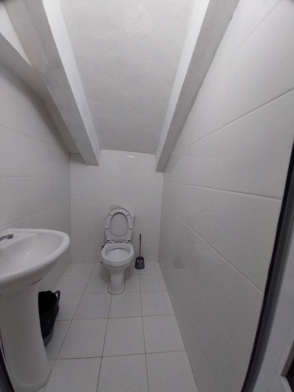 Hostel Na Bobura タシュケント エクステリア 写真